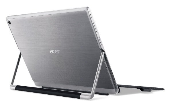 Acer Switch Alpha 12 - back